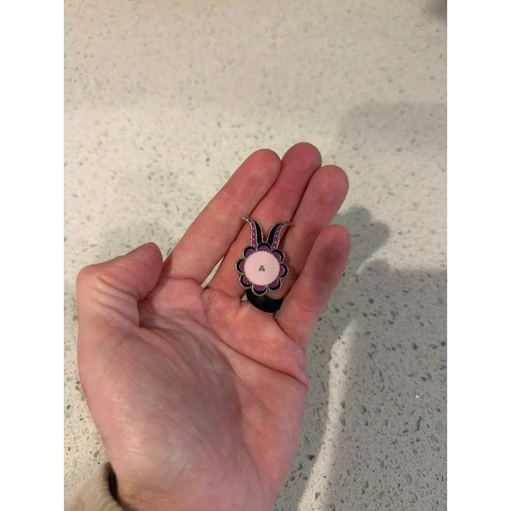 Disney Ursula Little Mermaid Ribbon Lapel‎ Pin